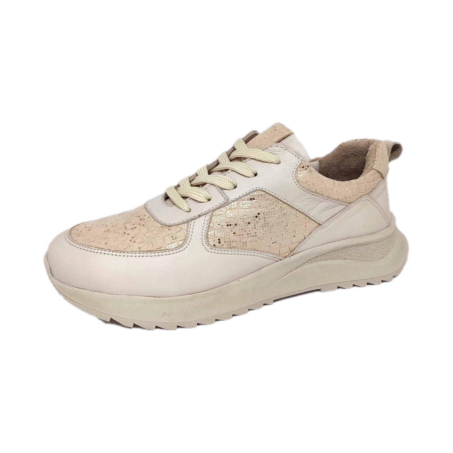 Womens lace up sneaker in camel leather with rubber sole