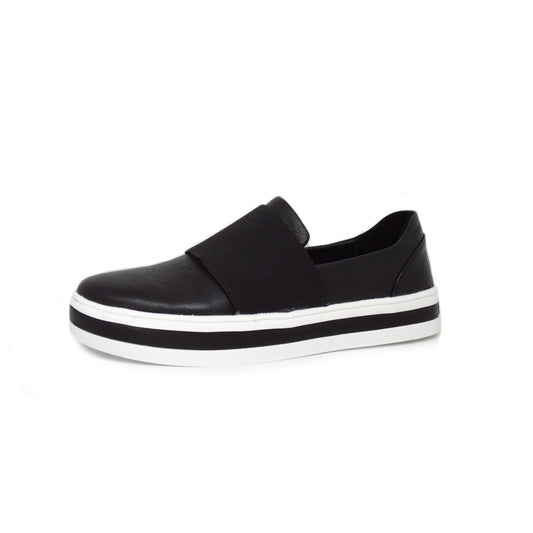 Safari Black (size 37) - ONLINE ONLY